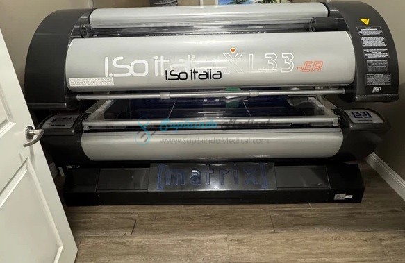 Used ISO Italia Matrix XL33-ER Tanning Bed For Sale